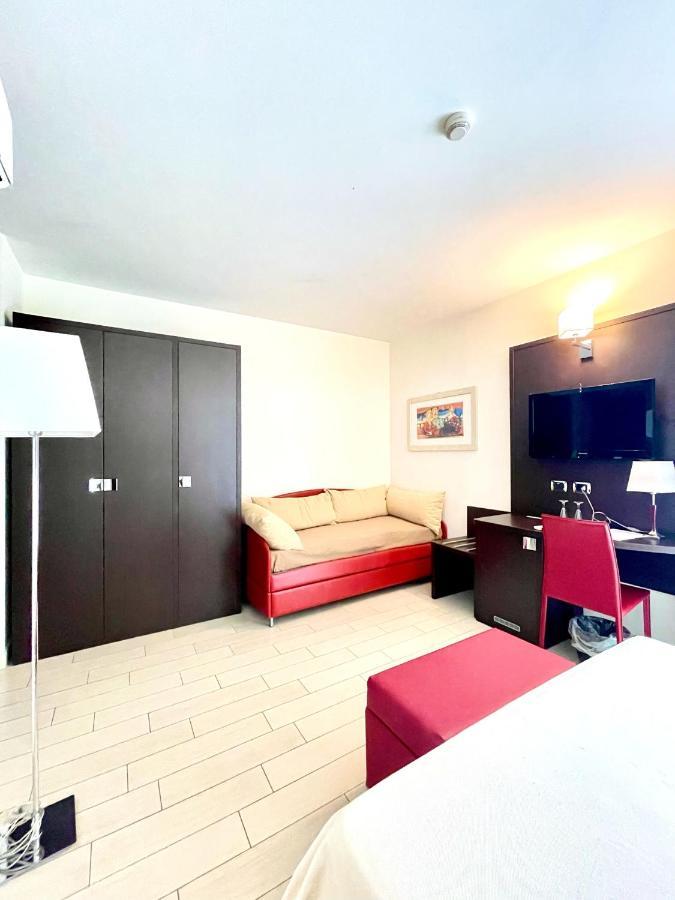 Hotel Welcome 산베네데토델트론토 외부 사진